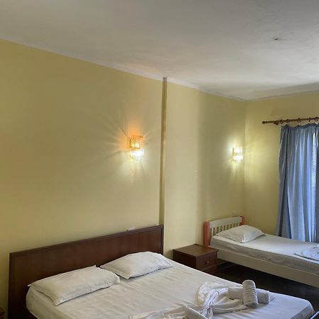 Sanremo Hotel Restorant Shkallnur Bagian luar foto