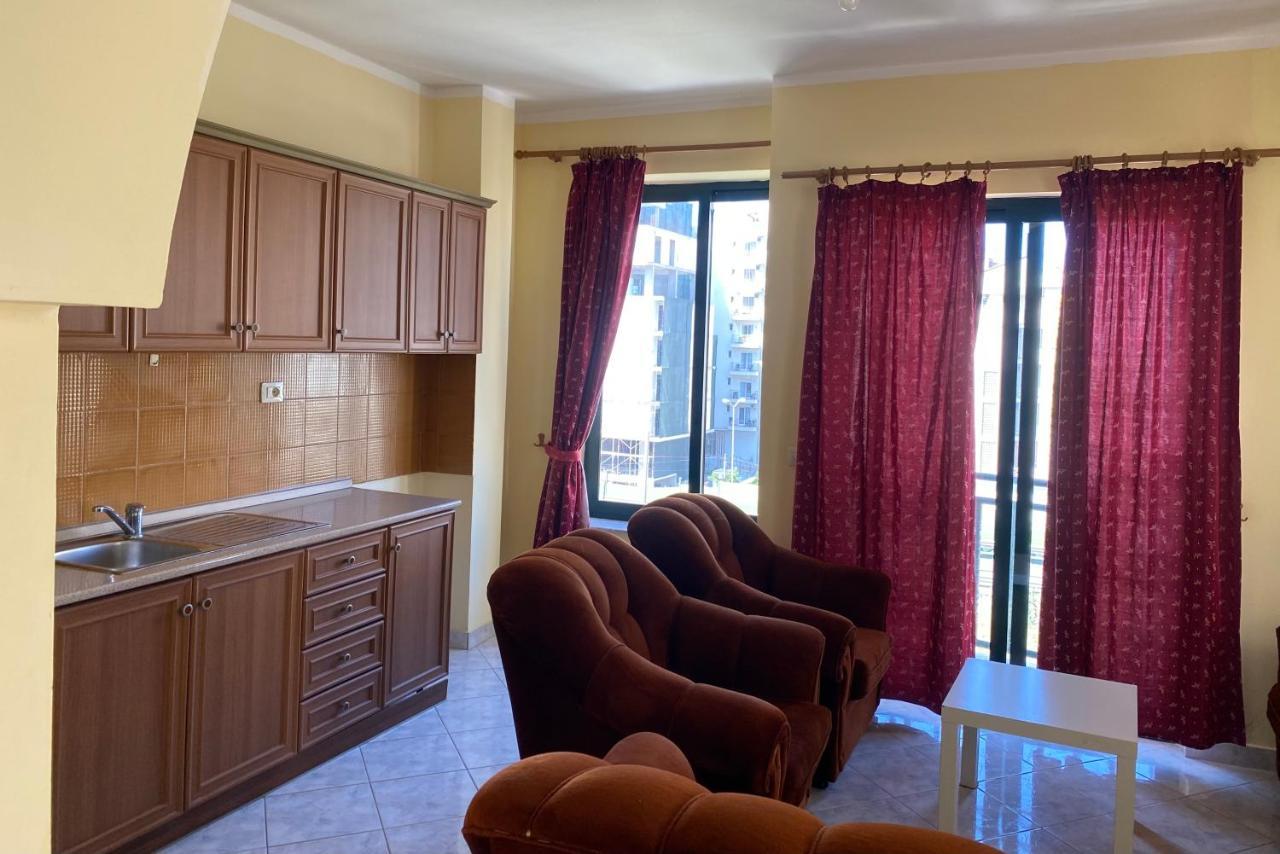 Sanremo Hotel Restorant Shkallnur Bagian luar foto