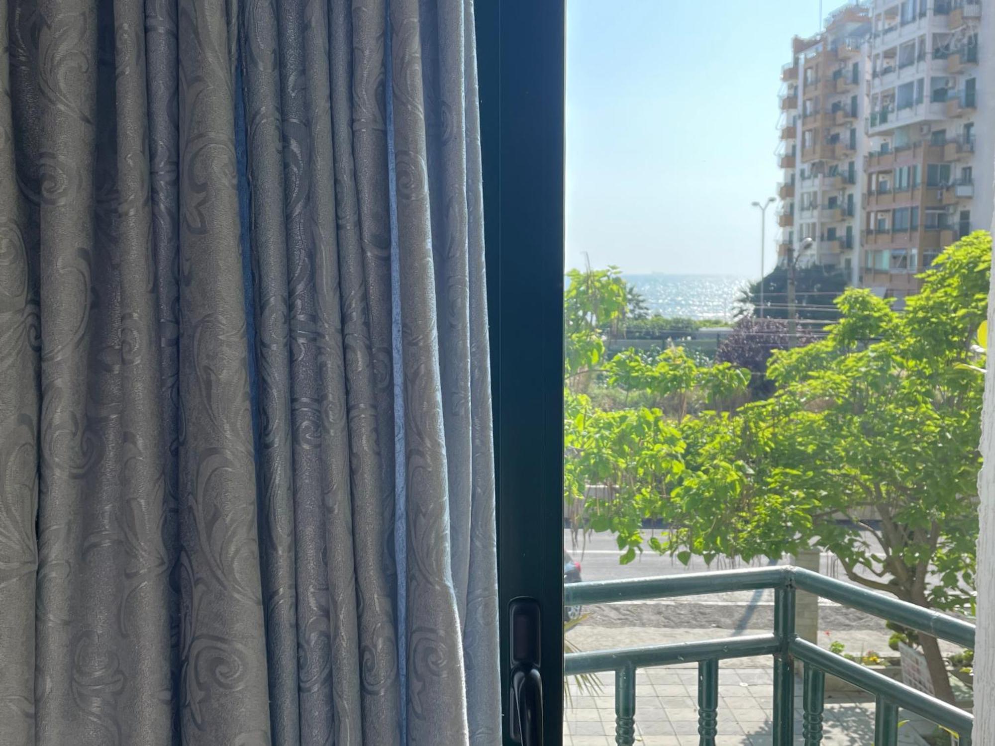 Sanremo Hotel Restorant Shkallnur Bagian luar foto