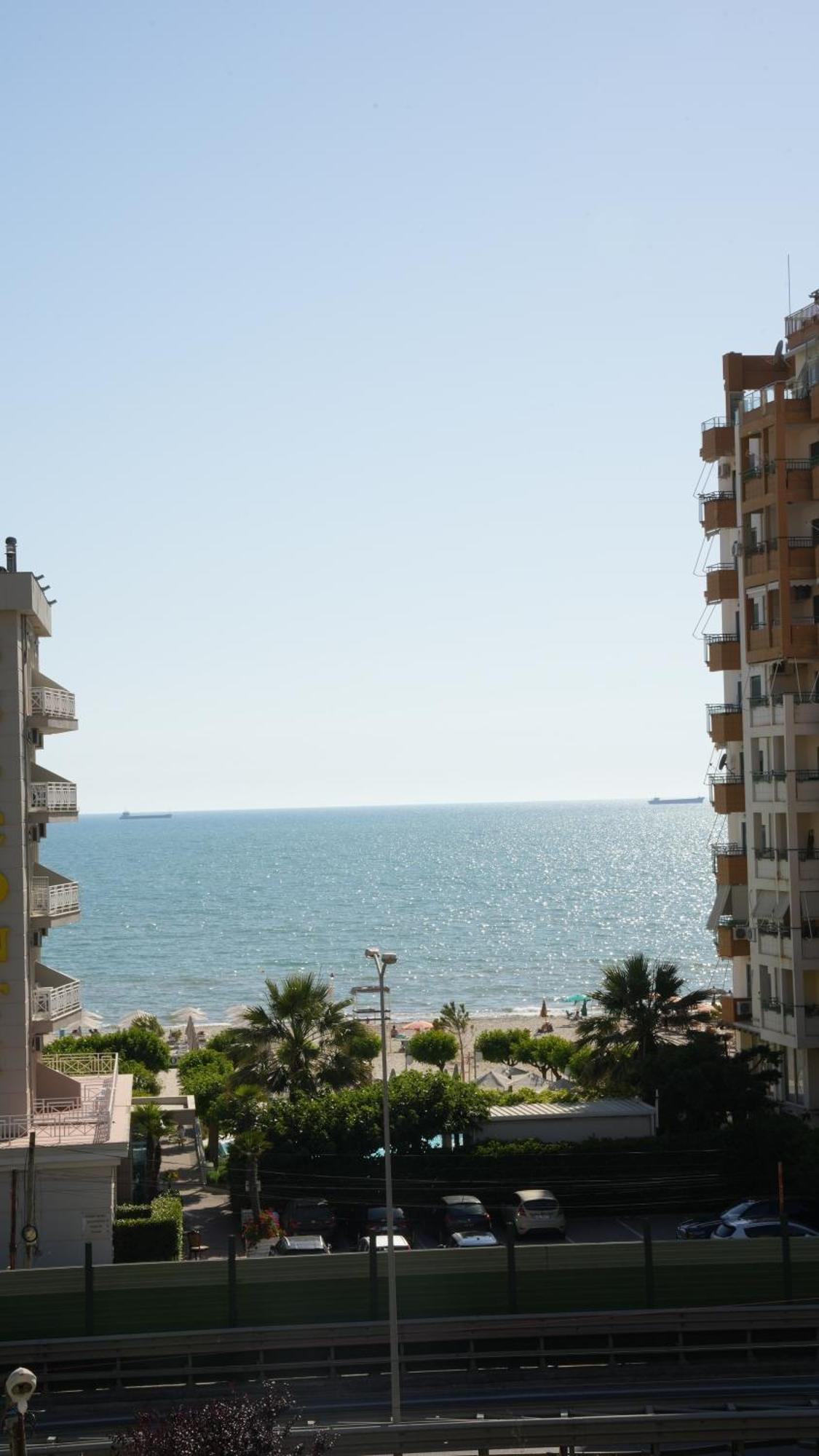 Sanremo Hotel Restorant Shkallnur Bagian luar foto