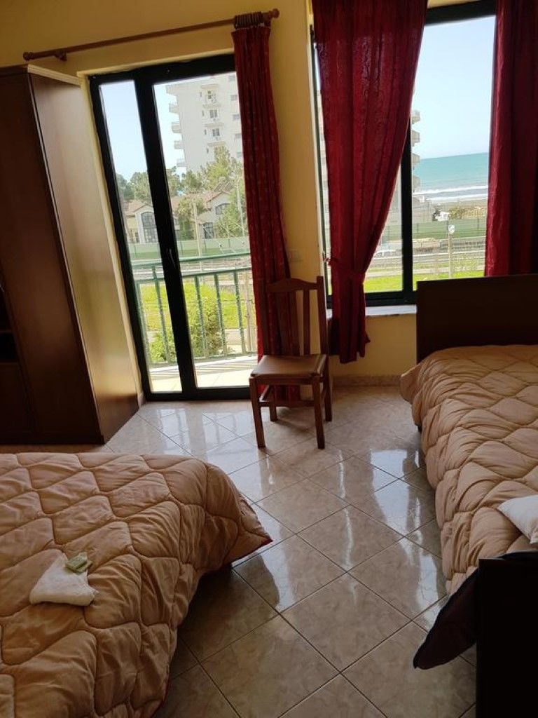 Sanremo Hotel Restorant Shkallnur Bagian luar foto